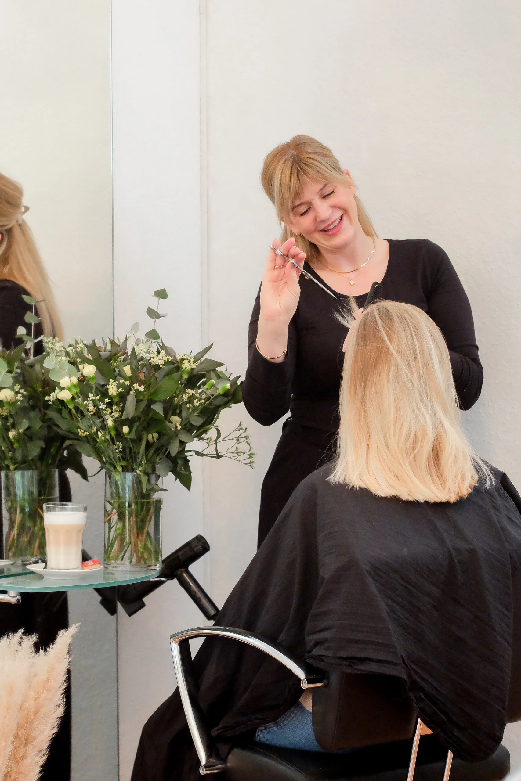 Frau Schere — Bild 9